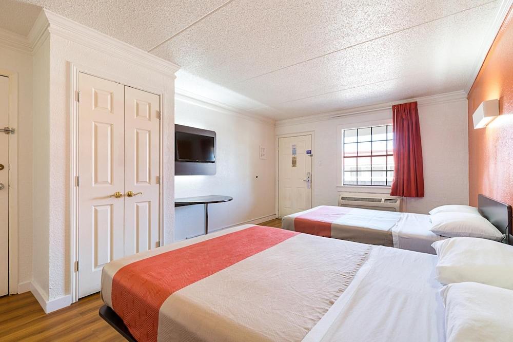 Motel 6-Kirkland, Wa - North Kirkland Kültér fotó