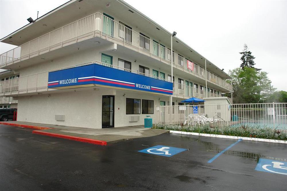 Motel 6-Kirkland, Wa - North Kirkland Kültér fotó